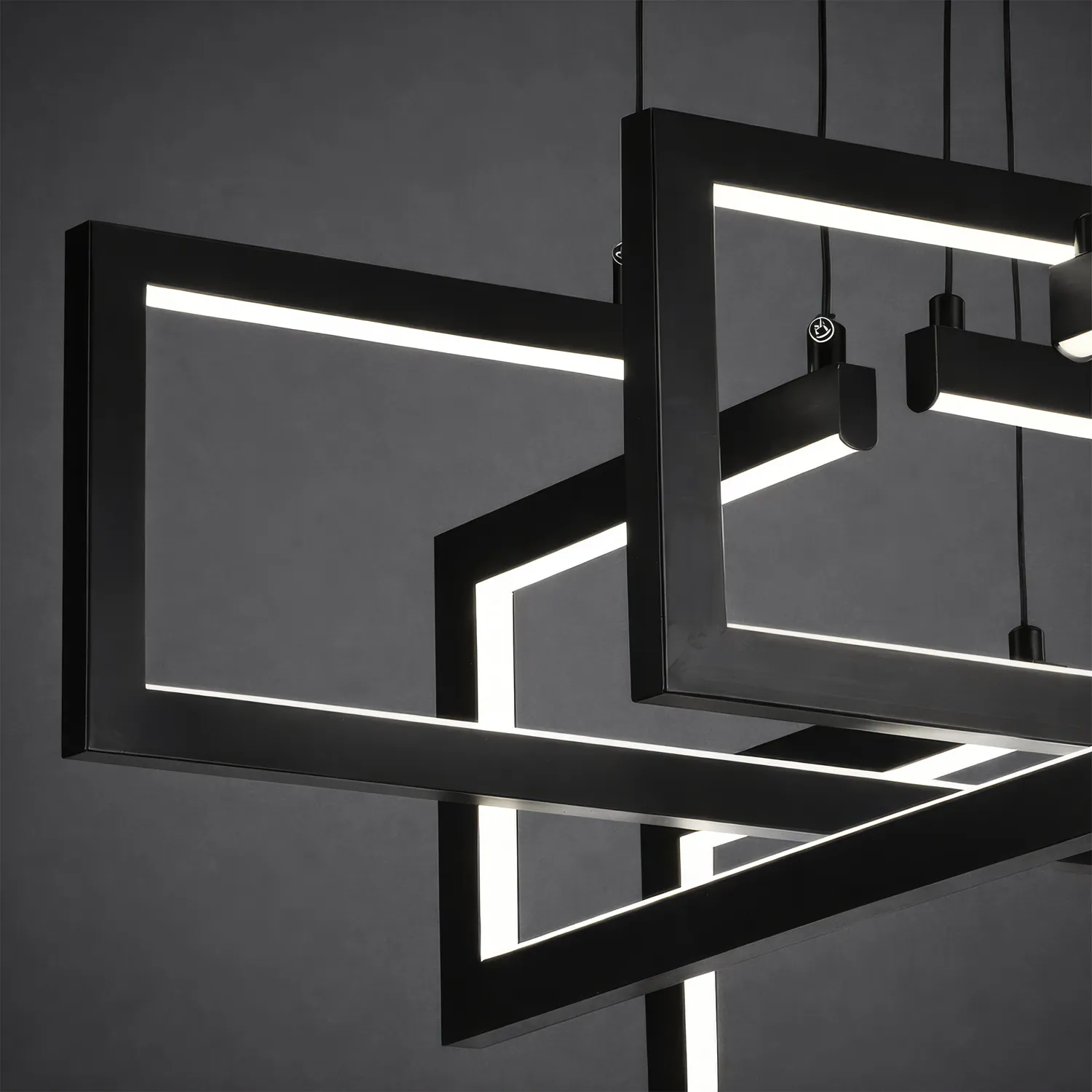 Alessandro Design lustra LED suspendata 96W neagra 4 elemente