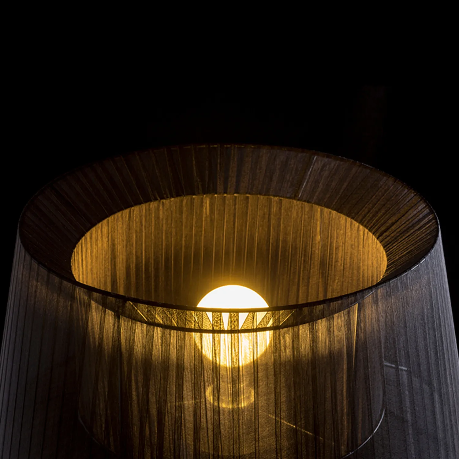 Rendl Boulogne lampa podea neagra trepied textil