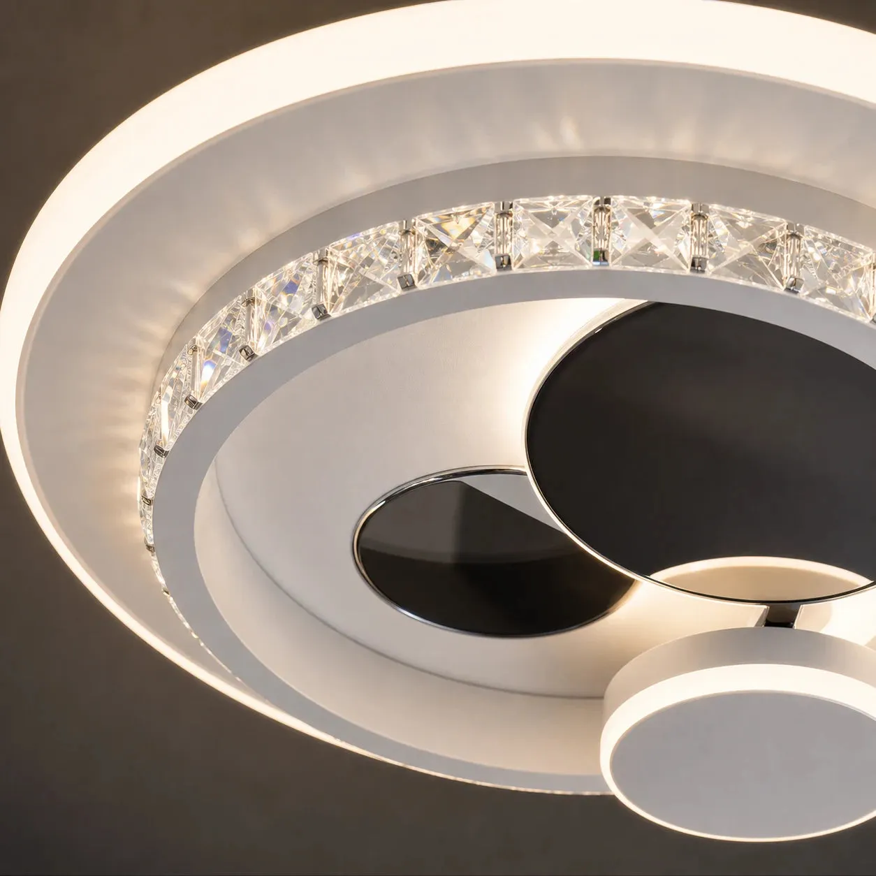 Alessandro Design Heliox lustra LED 37W 4 cercuri neagra