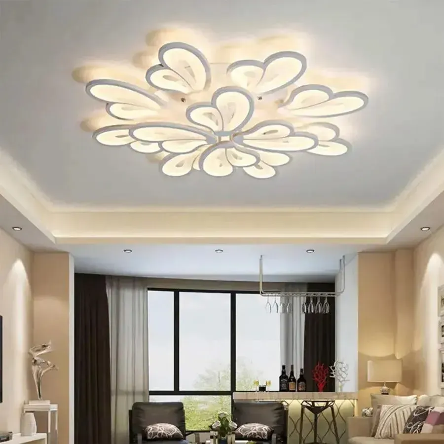 Alessandro Design Blossom lustra LED alba 146W 12 petale