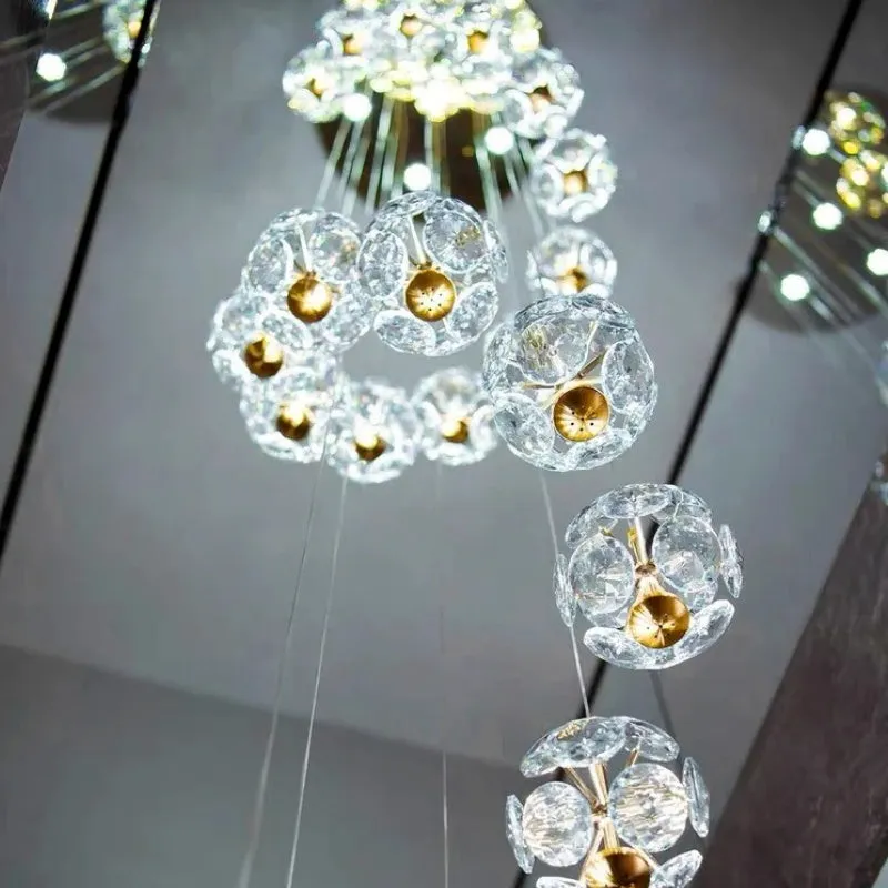 Alessandro Design Kilkenny Culmino candelabru LED 144W auriu 60cm