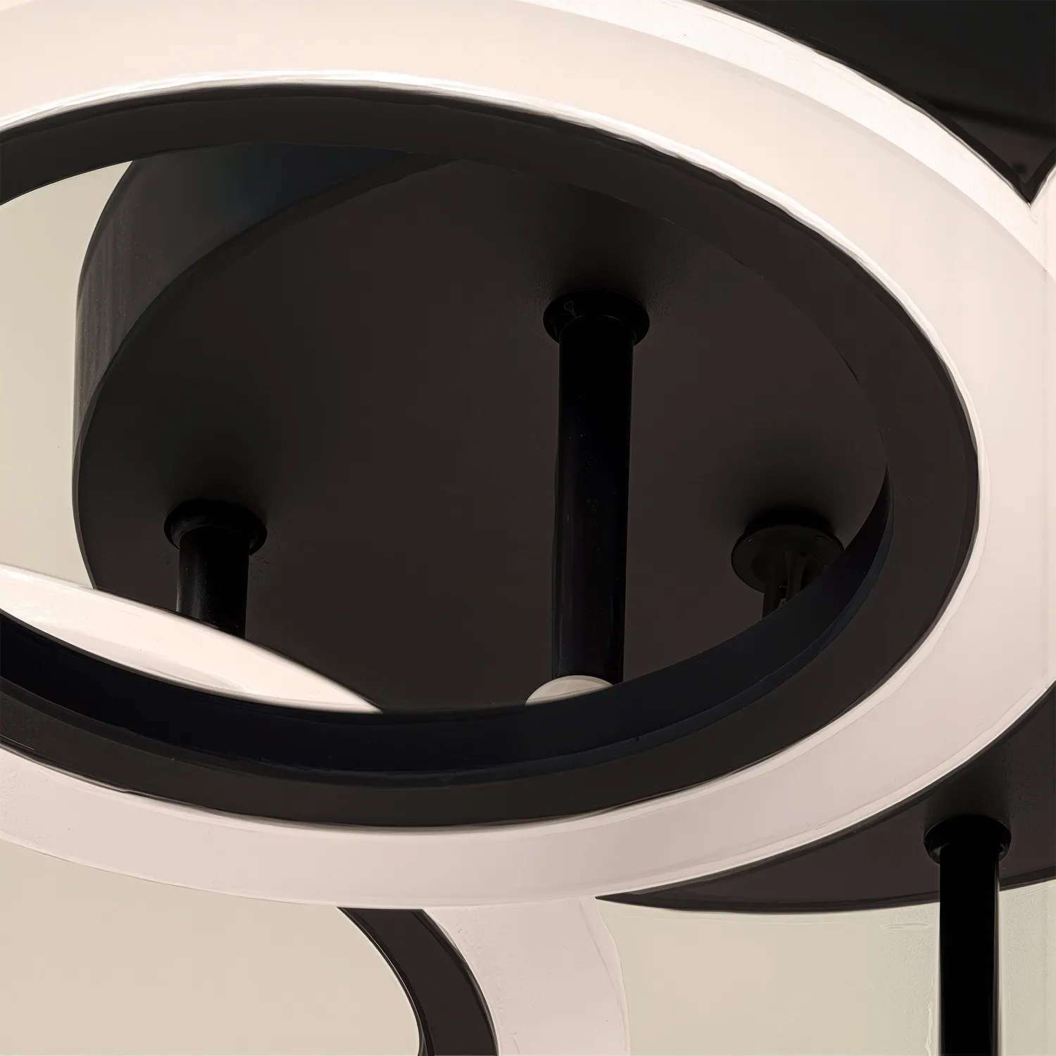 Alessandro Design Betty 43W lustra LED neagra 4 cercuri dimabila